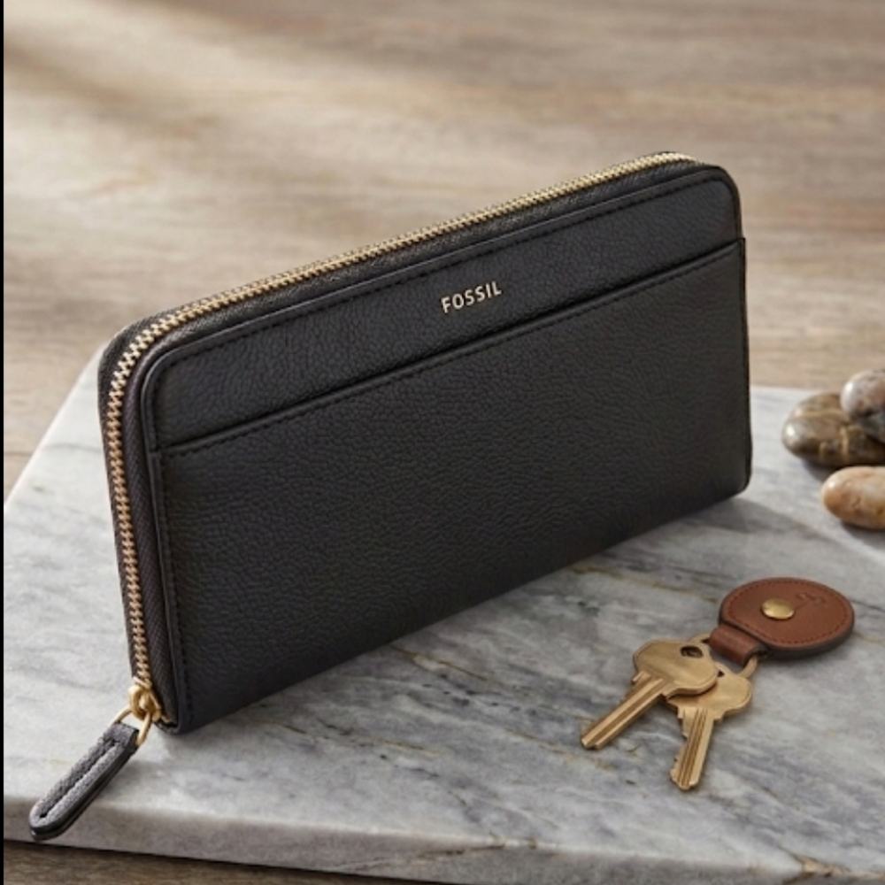 ✨️Fossil Tiegan Black Leather Zip-Around Wallet | NWOT ✨